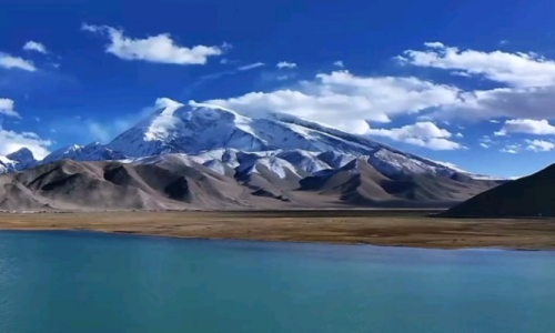 The Heavenly lake Turpan Hotan Kashgar 10 days tour